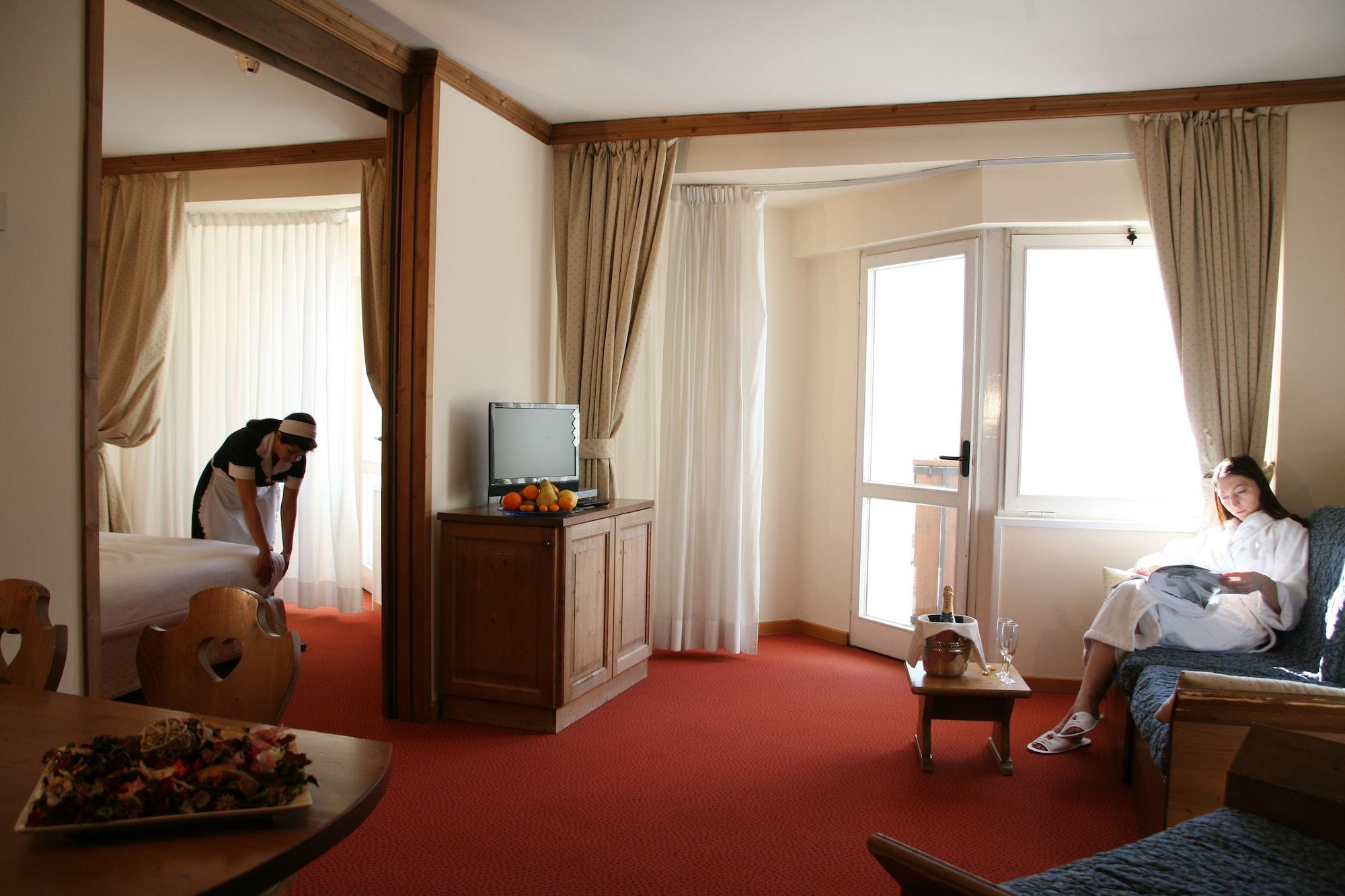 Hotel Alaska Cortina Κορτίνα Ντ' Αμπέτσο Εξωτερικό φωτογραφία