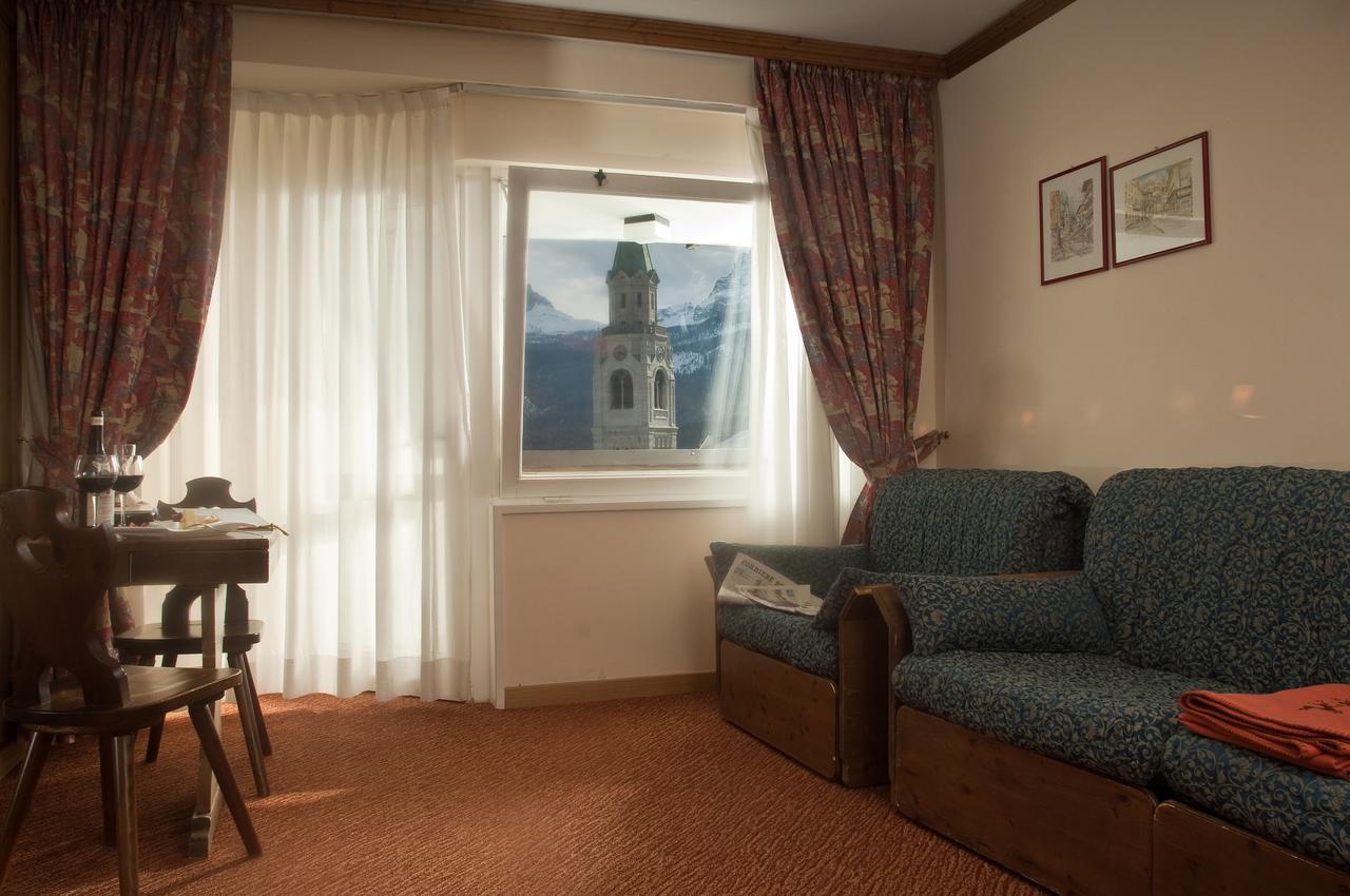 Hotel Alaska Cortina Κορτίνα Ντ' Αμπέτσο Εξωτερικό φωτογραφία