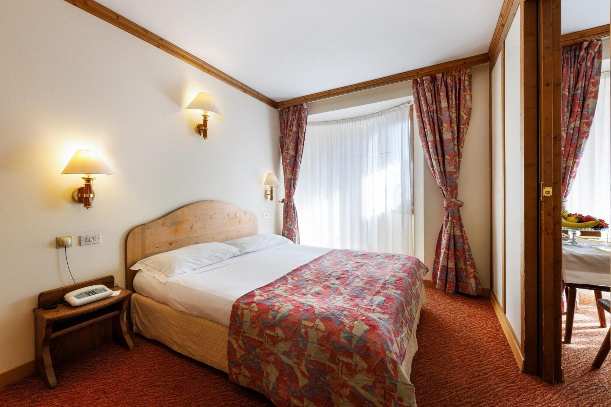 Hotel Alaska Cortina Κορτίνα Ντ' Αμπέτσο Εξωτερικό φωτογραφία