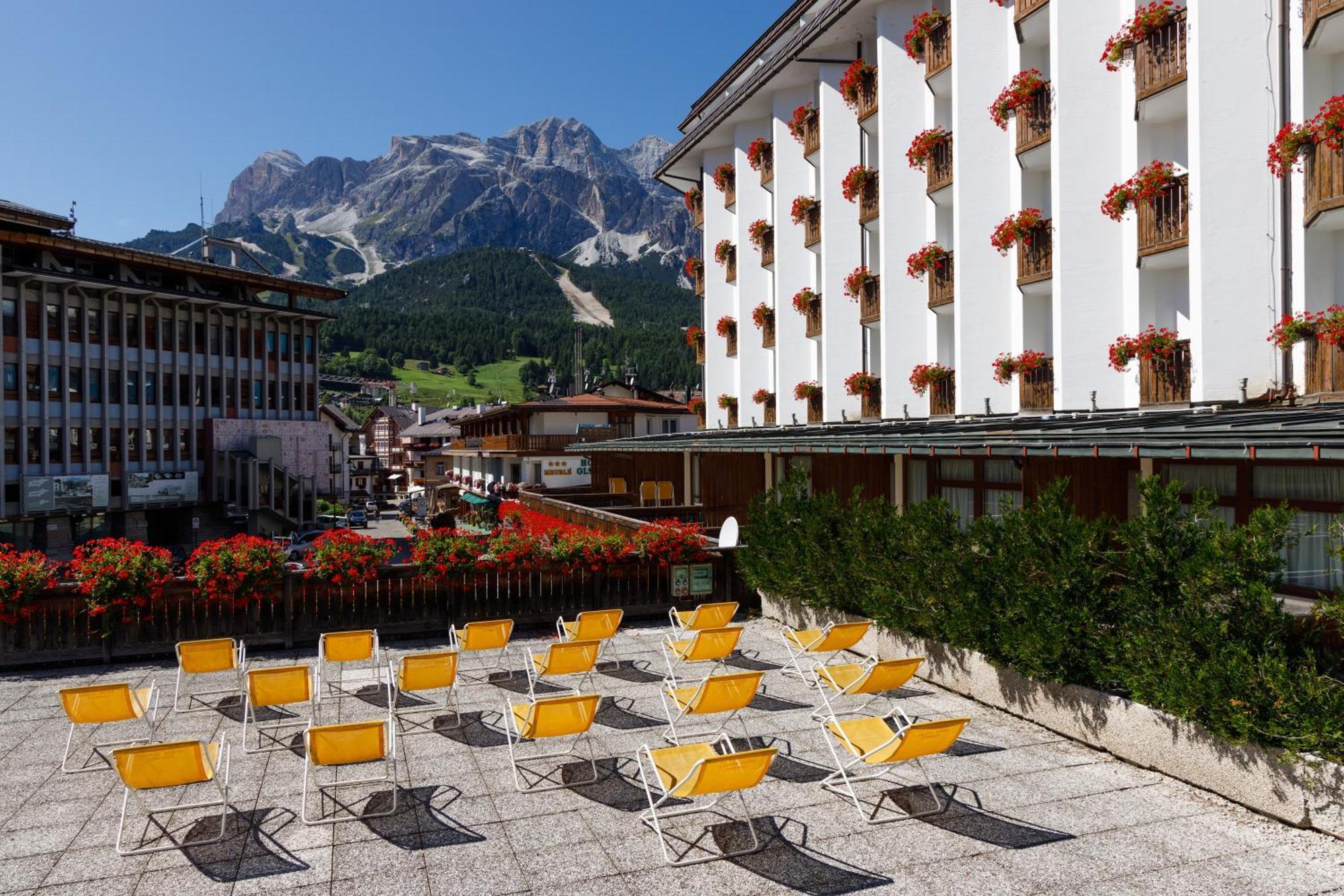 Hotel Alaska Cortina Κορτίνα Ντ' Αμπέτσο Εξωτερικό φωτογραφία