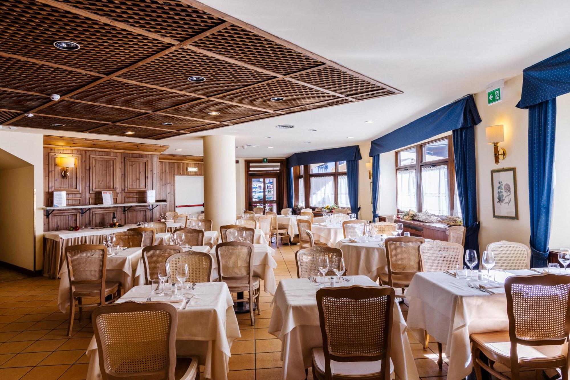 Hotel Alaska Cortina Κορτίνα Ντ' Αμπέτσο Εξωτερικό φωτογραφία
