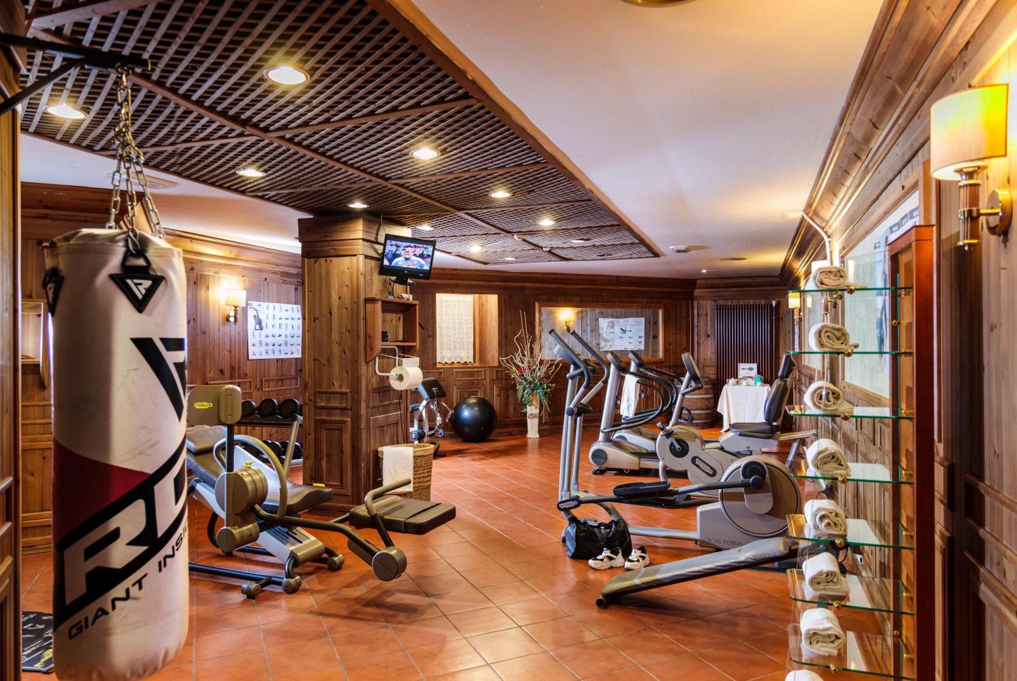Hotel Alaska Cortina Κορτίνα Ντ' Αμπέτσο Εξωτερικό φωτογραφία