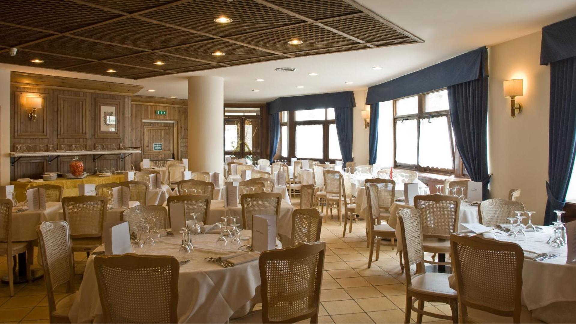 Hotel Alaska Cortina Κορτίνα Ντ' Αμπέτσο Εξωτερικό φωτογραφία