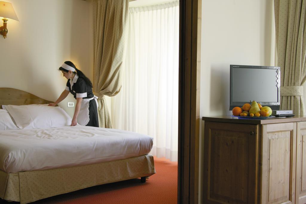 Hotel Alaska Cortina Κορτίνα Ντ' Αμπέτσο Εξωτερικό φωτογραφία
